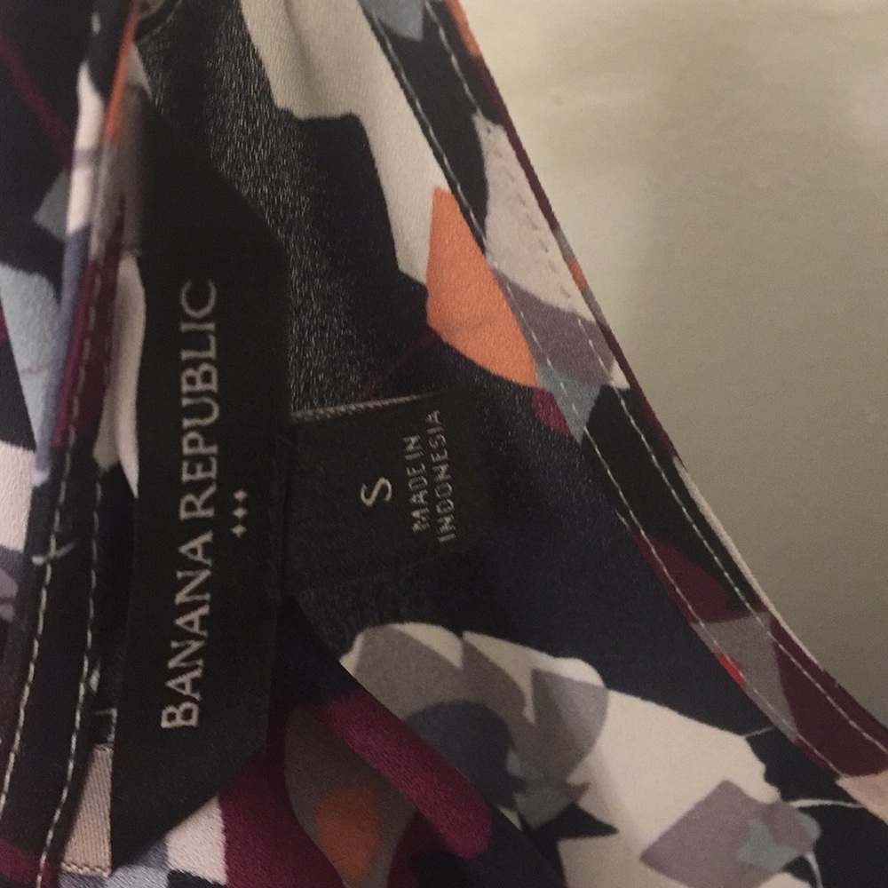 Banana Republic Professional Top - Picture 3 of 4